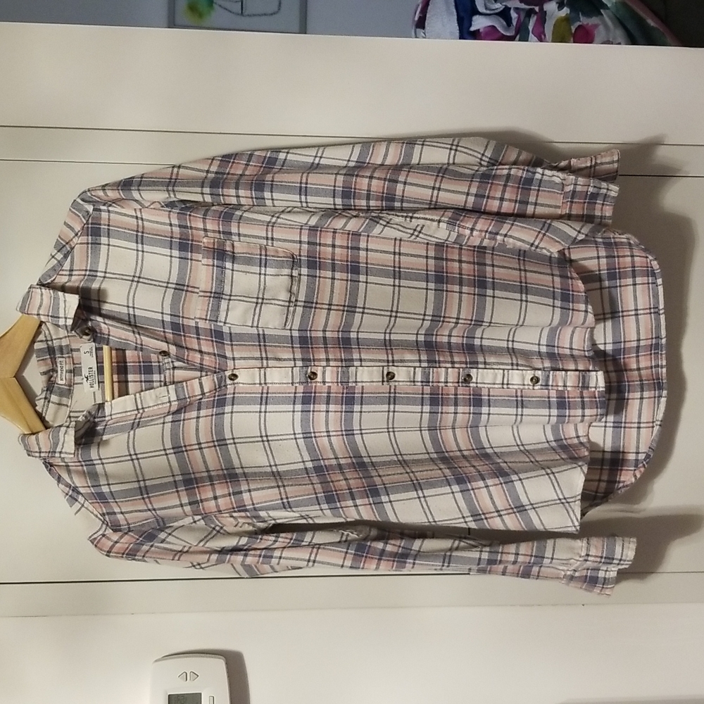 Hollister ladies button down shirt